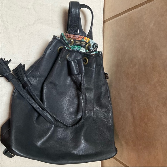 Deux Mains Black Leather Drawstring Backpack small bag rubber bottom - Picture 12 of 15